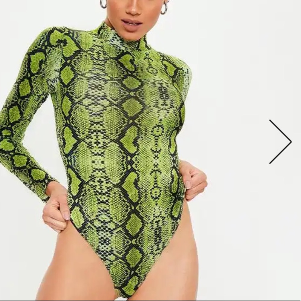Snakeskin Leopard Slim Long Sleeve Bodysuit: Lime Green
